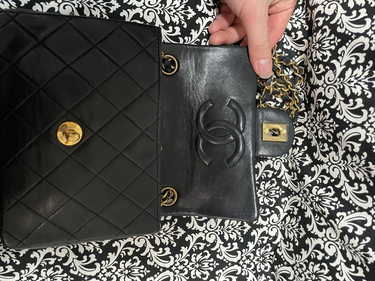 ミニマトラッセ（ブランドバッグ）の商品画像 - 査定依頼日：2023年1月20日