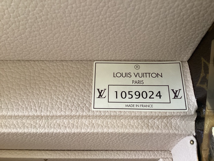 ルイヴィトン モノグラム （ブランドバッグ）の商品画像 - 査定依頼日：2026年2月6日 - 最高査定価格：200,000円