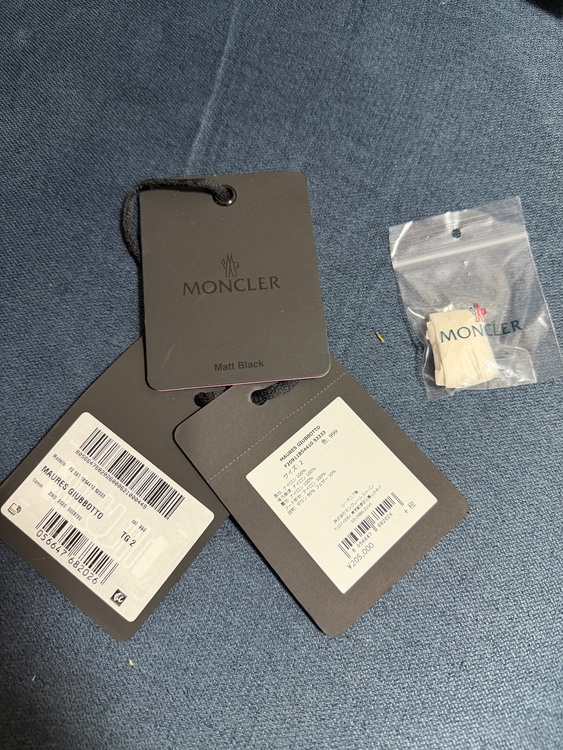 マウレス（古着・ファッション）の商品画像 - 査定依頼日：2025年12月14日 - 最高査定価格：95,000円