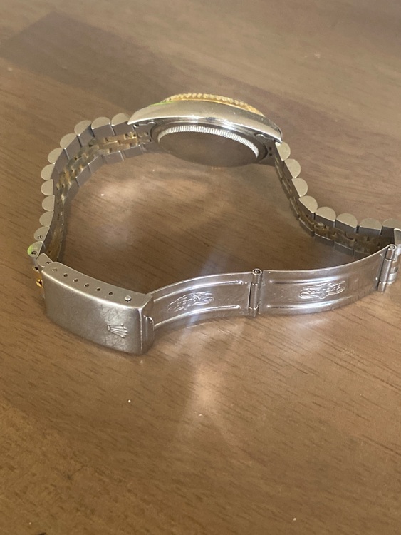 ロレックスデイトジャスト（高級時計）の商品画像 - 査定依頼日：2025年9月14日 - 最高査定価格：1,100,000円