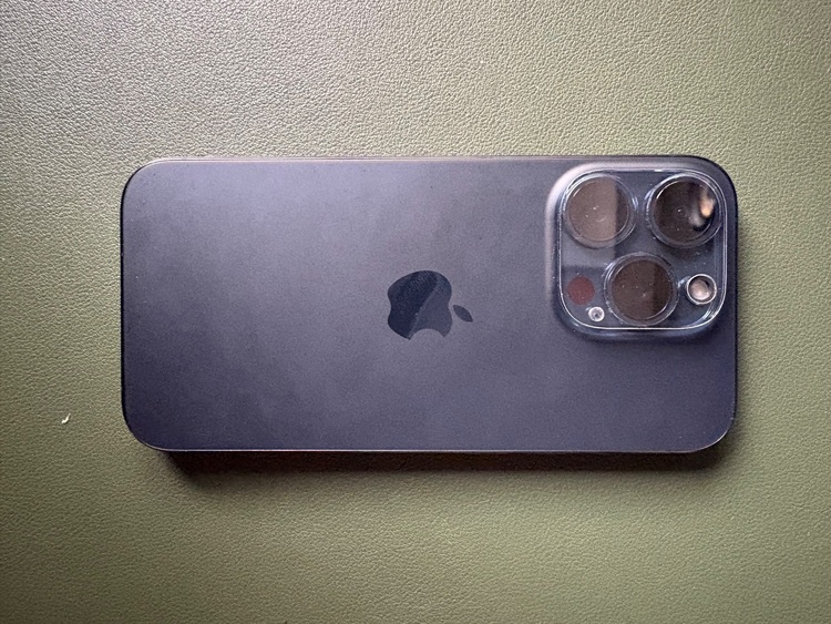 iPhone 15 Pro 512GB SIMフリー（スマホ）の商品画像 - 査定依頼日：2025年11月9日 - 最高査定価格：113,000円
