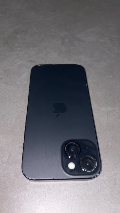 iPhone iPhone 15 128GB SIMフリー（スマホ）の商品画像 - 査定依頼日：2026年9月15日 - 最高査定価格：53,000円