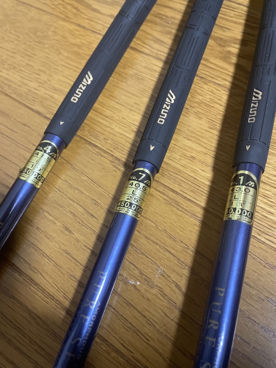 ゴルフクラブ三本（ゴルフ用品）の商品画像 - 査定依頼日：2021年12月8日