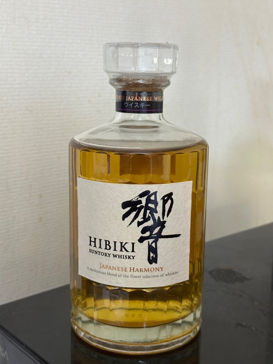 響（お酒）の商品画像 - 査定依頼日：2026年2月11日 - 最高査定価格：9,500円