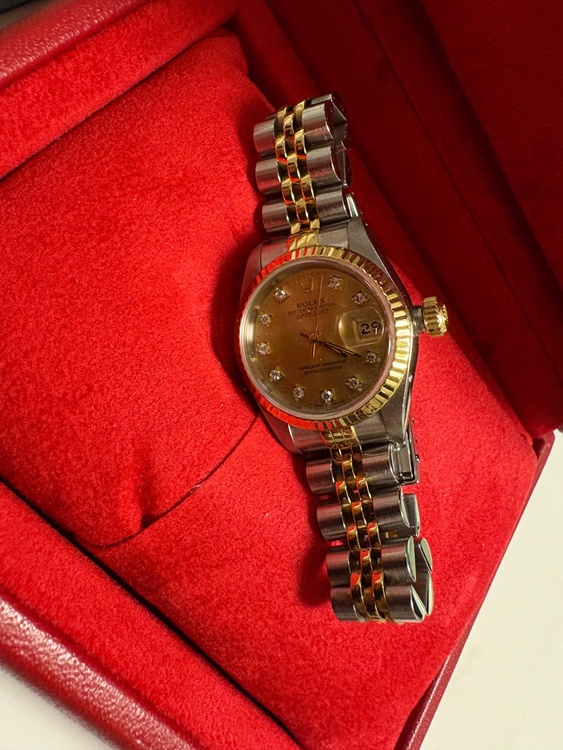 ロレックス デイトジャスト コンビ　ステンレスイエローごー（高級時計）の商品画像 - 査定依頼日：2026年4月17日 - 最高査定価格：880,000円