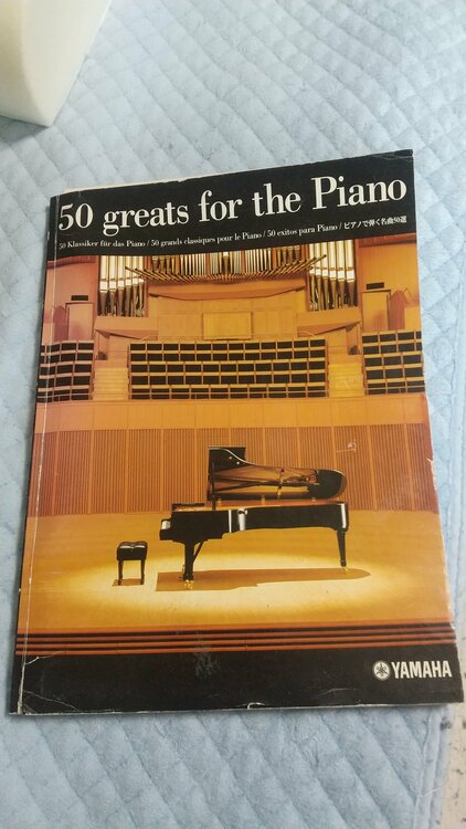 V720310CIN-00（ピアノ・楽器・PA機材）の商品画像 - 査定依頼日：2026年3月23日 - 最高査定価格：20,000円