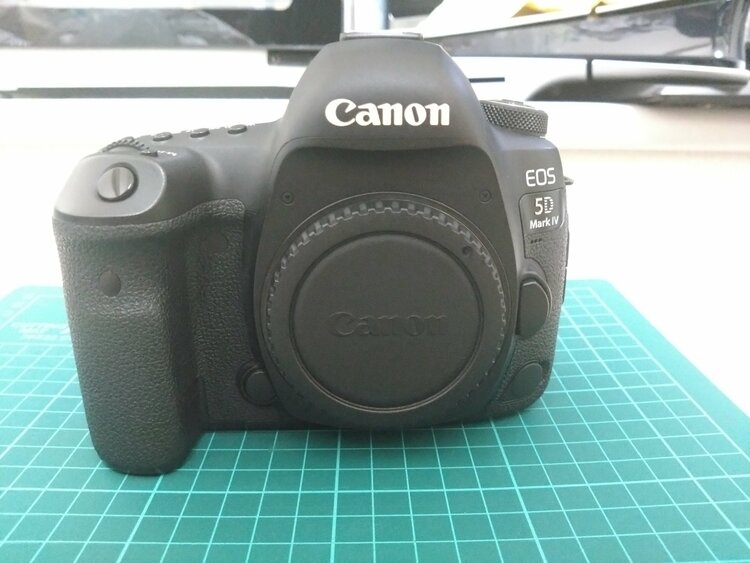 5D mark4（カメラ）の商品画像 - 査定依頼日：2025年12月8日 - 最高査定価格：90,000円