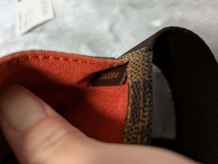 CA0094（ブランドバッグ）の商品画像 - 査定依頼日：2024年12月29日 - 最高査定価格：70,000円