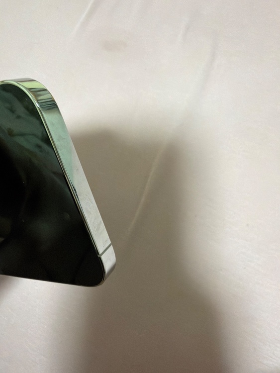 iPhone（スマホ）の商品画像 - 査定依頼日：2025年9月25日 - 最高査定価格：96,000円