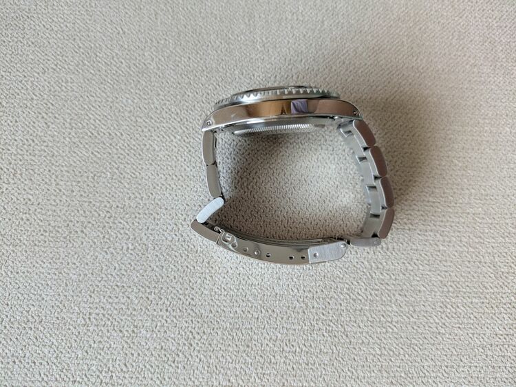 ロレックス サブマリーナー 16800（高級時計）の商品画像 - 査定依頼日：2025年8月26日 - 最高査定価格：2,000,000円