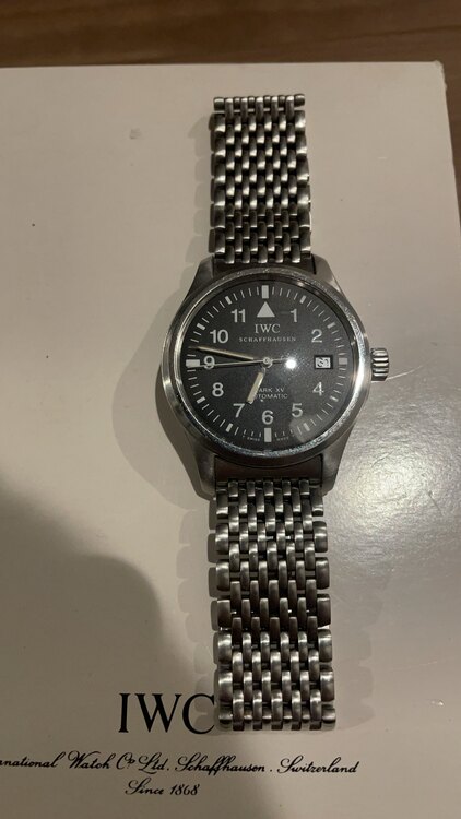 IWC パイロットウォッチ IW32530（高級時計）の商品画像 - 査定依頼日：2025年2月4日 - 最高査定価格：650,000円