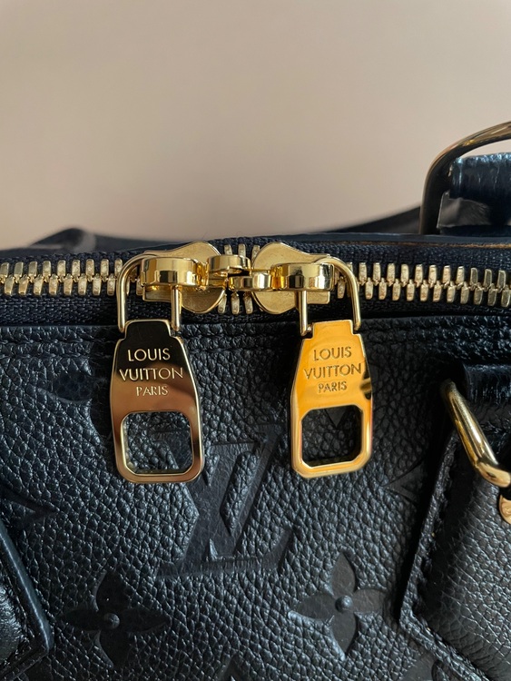 ルイヴィトン アルマ （ブランドバッグ）の商品画像 - 査定依頼日：2025年7月15日 - 最高査定価格：250,000円