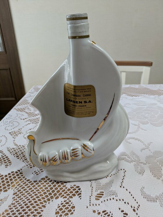 LARSEN S. A（お酒）の商品画像 - 査定依頼日：2026年7月4日 - 最高査定価格：3,000円