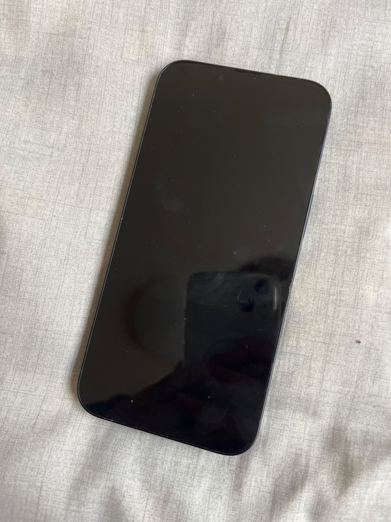 iPhone13（スマホ）の商品画像 - 査定依頼日：2026年5月26日 - 最高査定価格：34,000円