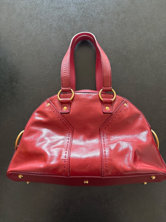 イブサンローラン  （ブランドバッグ）の商品画像 - 査定依頼日：2025年6月5日 - 最高査定価格：26,000円