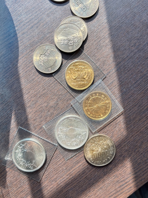 天皇陛下御在位60年記念10万円金貨（金・貴金属）の商品画像 - 査定依頼日：2026年1月29日 - 最高査定価格：560,000円