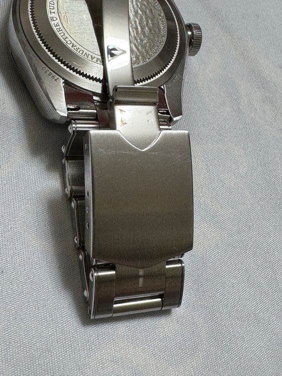 チューダー ブラックベイ 79830q（高級時計）の商品画像 - 査定依頼日：2025年10月20日 - 最高査定価格：430,000円