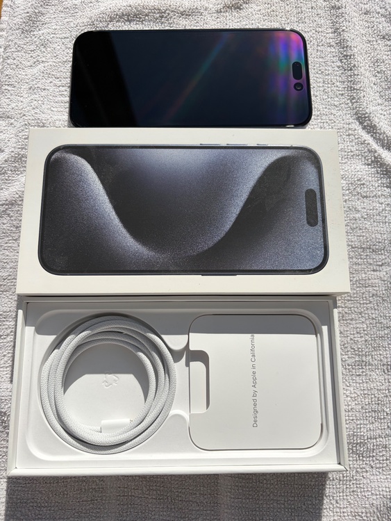 iPhone15 PRO 256G ブルーチタニウム（スマホ）の商品画像 - 査定依頼日：2026年1月18日 - 最高査定価格：87,000円