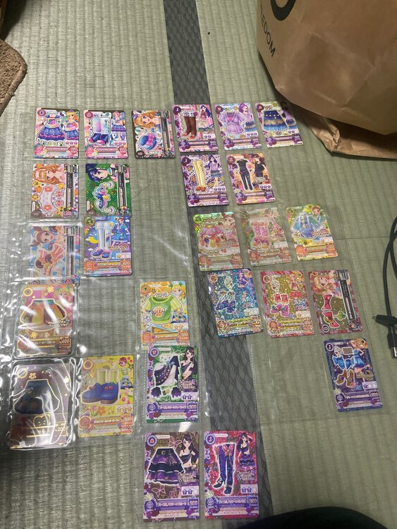 アイカツカード（トレカ）の商品画像 - 査定依頼日：2025年2月26日 - 最高査定価格：1,300円