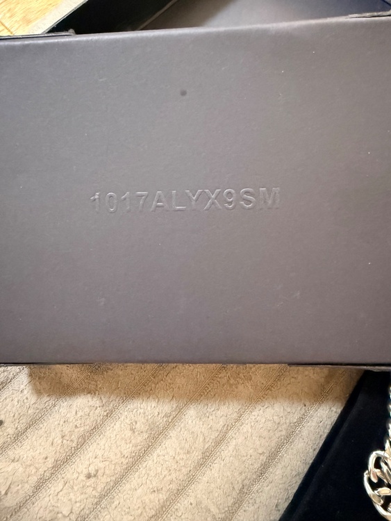 1017 ALYX 9SM ネックレス（金・貴金属）の商品画像 - 査定依頼日：2026年5月11日 - 最高査定価格：3,000円