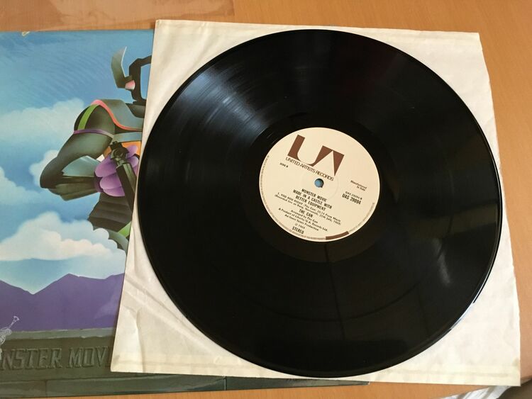 MONSTER MOVIE 　　THE CAN（レコード）の商品画像 - 査定依頼日：2025年10月14日 - 最高査定価格：2,000円