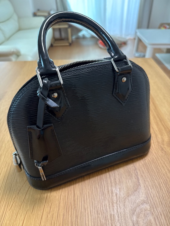 ルイヴィトン エピ （ブランドバッグ）の商品画像 - 査定依頼日：2025年6月8日 - 最高査定価格：160,000円