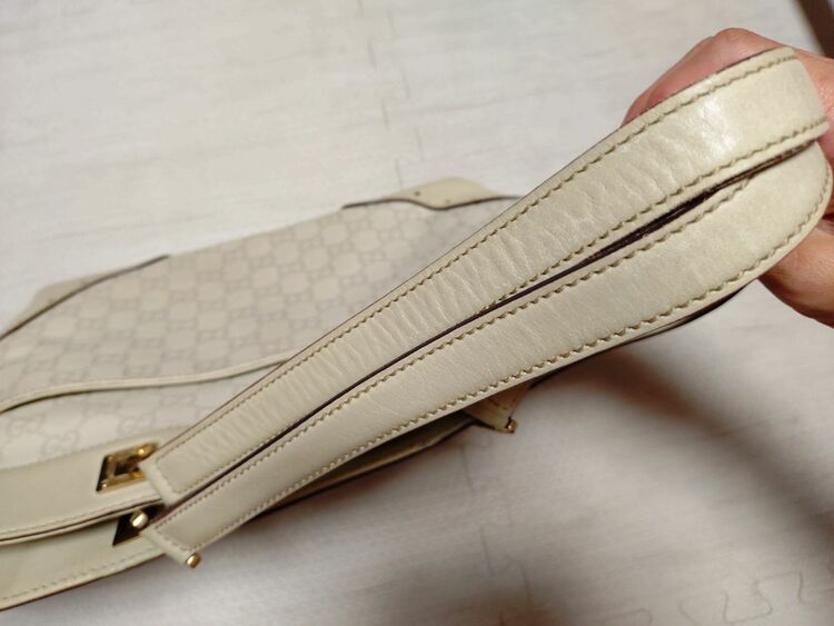 シマレザートート（ブランドバッグ）の商品画像 - 査定依頼日：2025年9月16日 - 最高査定価格：50,000円