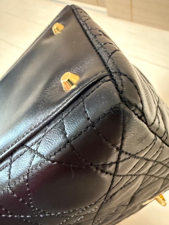 レディディオール（ブランドバッグ）の商品画像 - 査定依頼日：2025年9月26日 - 最高査定価格：330,000円