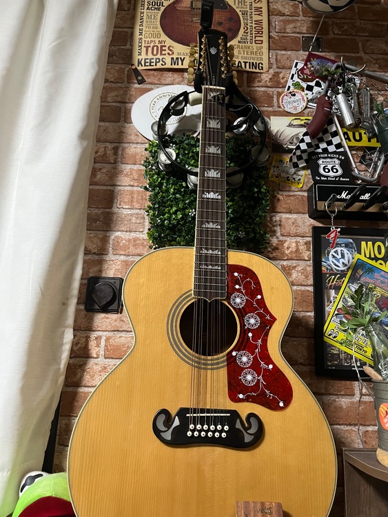 エピフォン（ピアノ・楽器・PA機材）の商品画像 - 査定依頼日：2026年8月31日 - 最高査定価格：20,000円