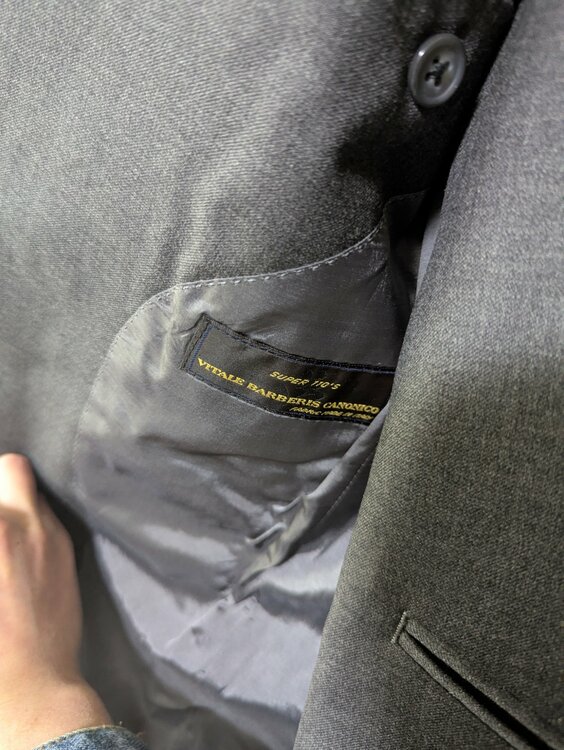 オーダースーツ（古着・ファッション）の商品画像 - 査定依頼日：2026年4月1日 - 最高査定価格：100,000円