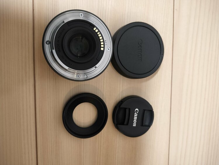 キヤノン EF-M22mm F2 STM（カメラ）の商品画像 - 査定依頼日：2026年2月4日 - 最高査定価格：5,000円