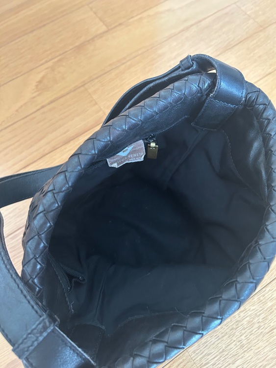 ボッテガ・ヴェネタ  （ブランドバッグ）の商品画像 - 査定依頼日：2025年9月23日 - 最高査定価格：100,000円