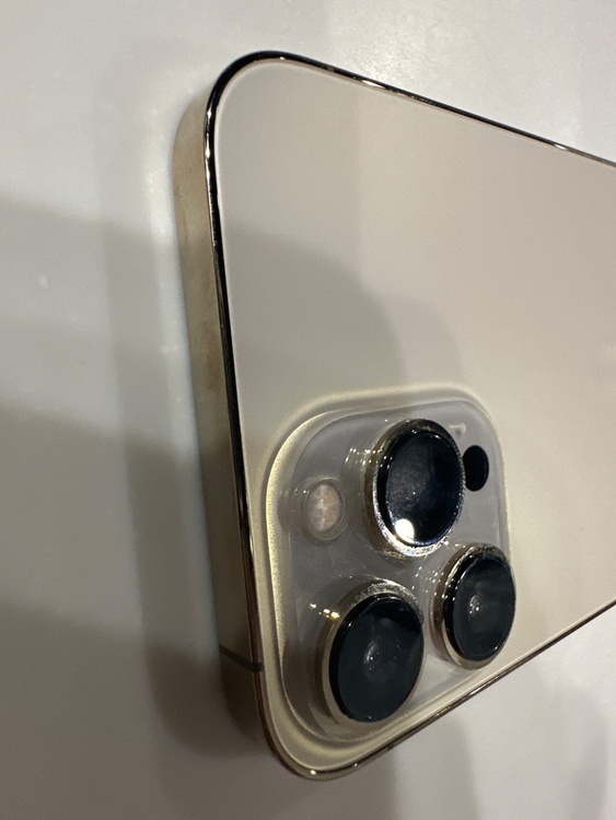 iPhone 13 Pro Max 128GB au（スマホ）の商品画像 - 査定依頼日：2026年2月22日 - 最高査定価格：59,000円