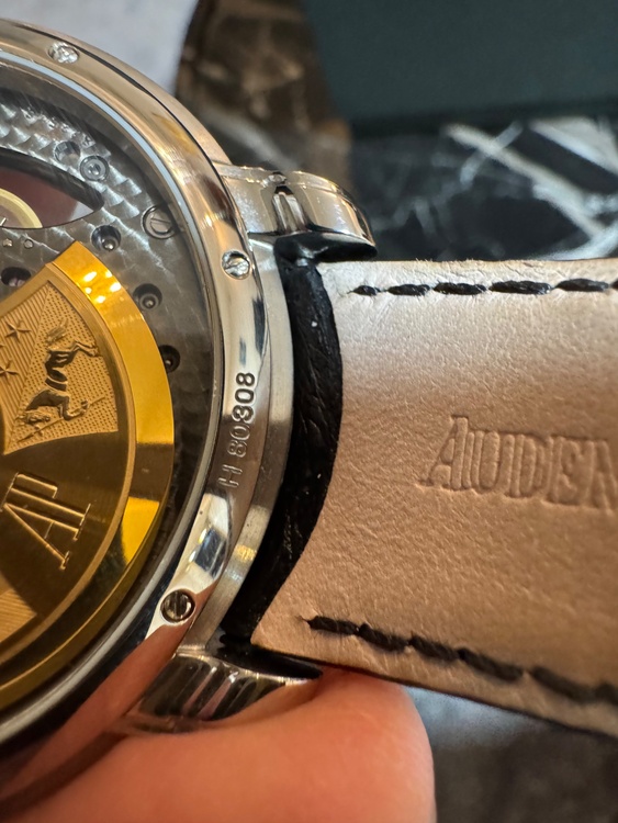 ミレネリー　（高級時計）の商品画像 - 査定依頼日：2026年3月15日 - 最高査定価格：1,800,000円