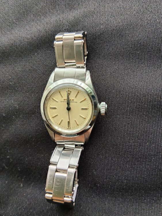 oyster perpetual（高級時計）の商品画像 - 査定依頼日：2026年9月23日 - 最高査定価格：215,000円