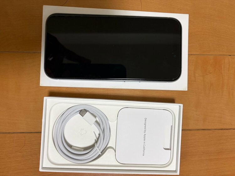 iPhone iPhone 15 256GB SIMフリー（スマホ）の商品画像 - 査定依頼日：2026年9月11日 - 最高査定価格：69,000円