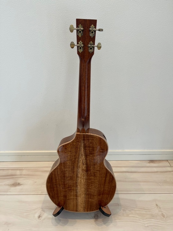 L.Luthier Le Light Maho コンサートウクレレ（ピアノ・楽器・PA機材）の商品画像 - 査定依頼日：2026年8月2日 - 最高査定価格：22,000円