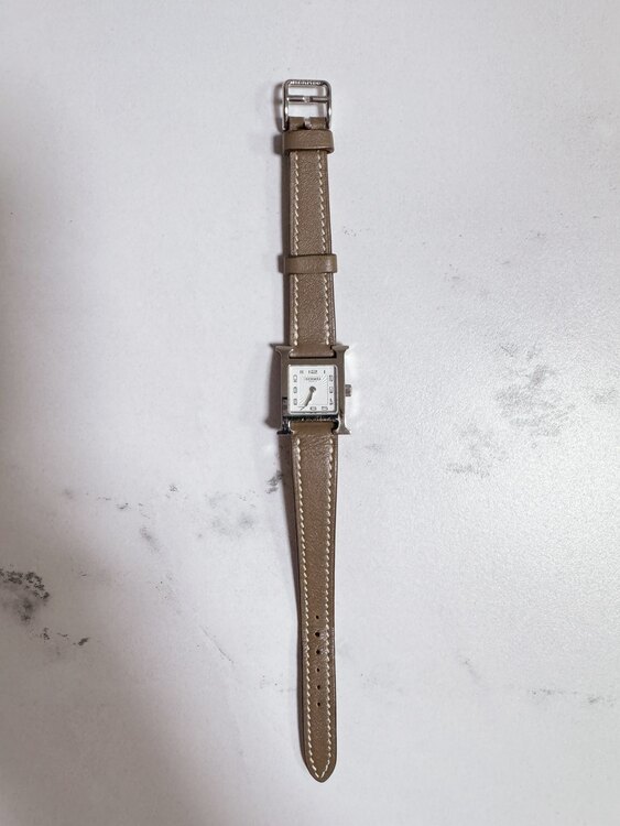 Hウォッチ（ブランド財布・小物）の商品画像 - 査定依頼日：2025年4月1日 - 最高査定価格：70,000円