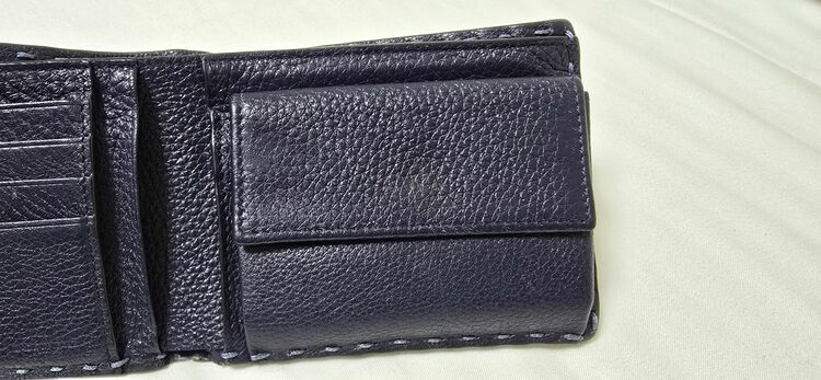 フェンディ  （ブランドバッグ）の商品画像 - 査定依頼日：2025年11月16日 - 最高査定価格：15,000円