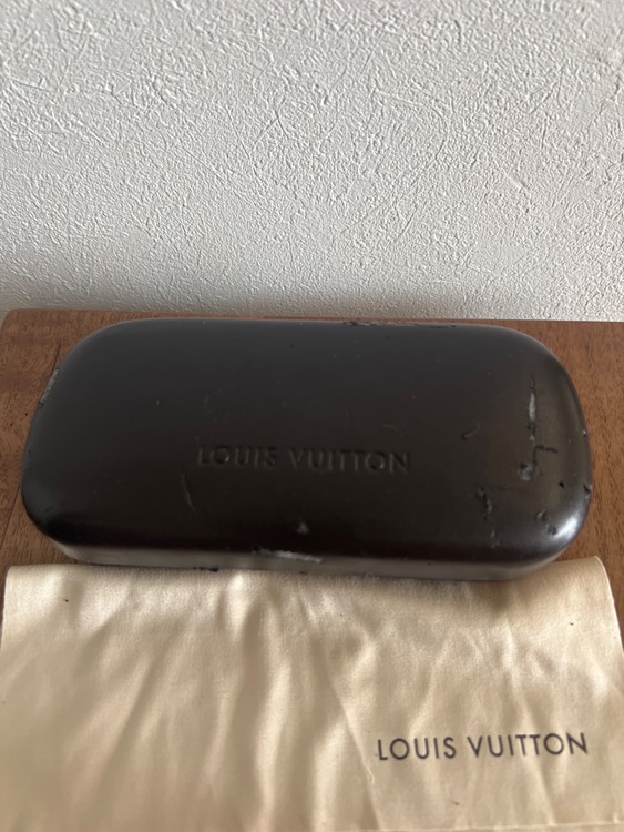 サングラス（古着・ファッション）の商品画像 - 査定依頼日：2025年9月14日 - 最高査定価格：3,000円