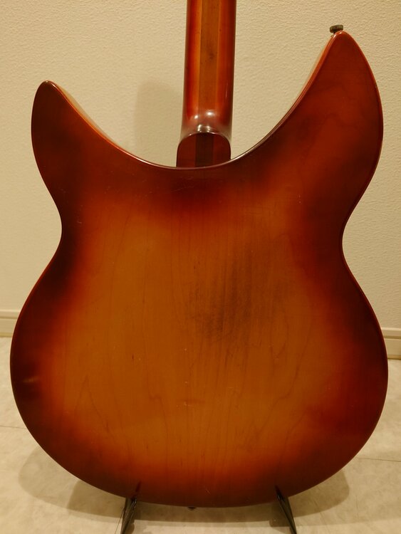 リッケンバッカー　1966年製（ピアノ・楽器・PA機材）の商品画像 - 査定依頼日：2026年4月14日 - 最高査定価格：350,000円