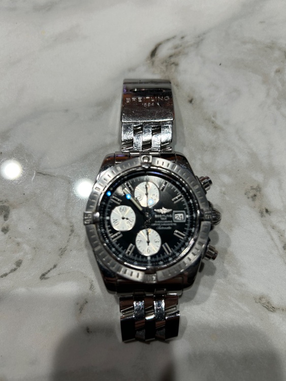 ブライトリング クロノマット A156B19PA（高級時計）の商品画像 - 査定依頼日：2025年10月13日 - 最高査定価格：280,000円
