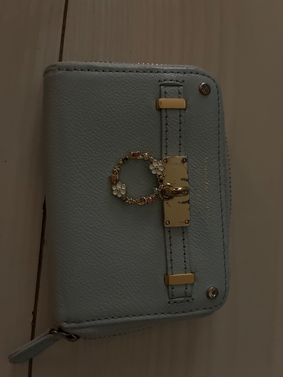 サマンサ　財布（ブランド財布・小物）の商品画像 - 査定依頼日：2026年1月28日 - 最高査定価格：100,000円