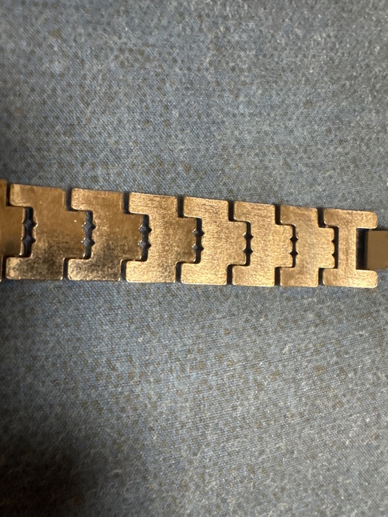 カールラガーフェルド（高級時計）の商品画像 - 査定依頼日：2026年3月8日 - 最高査定価格：6,000円