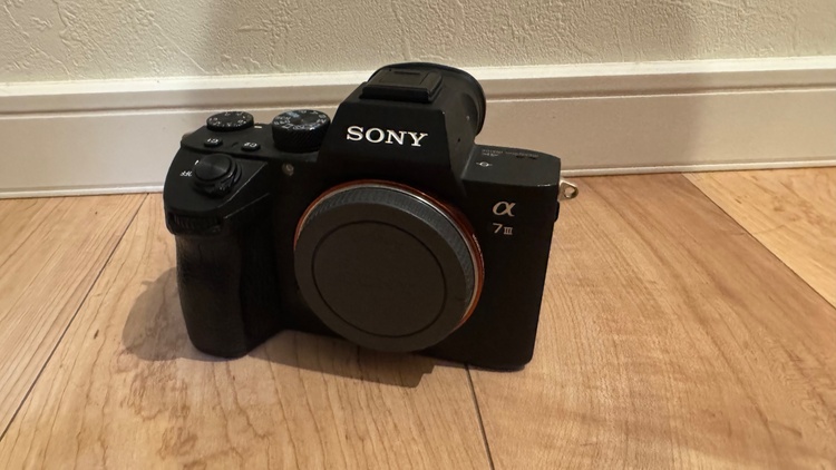 ILCE-7M3（カメラ）の商品画像 - 査定依頼日：2026年3月1日 - 最高査定価格：140,000円