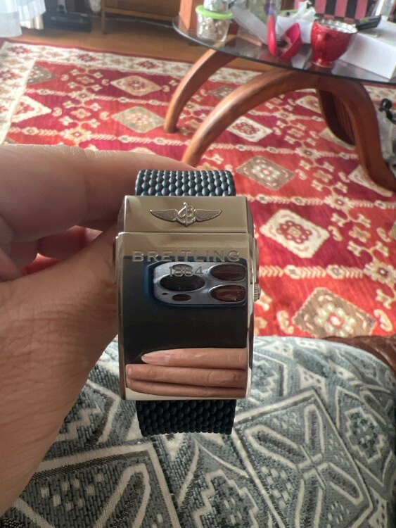 ブライトリング スーパーオーシャン （高級時計）の商品画像 - 査定依頼日：2025年2月1日 - 最高査定価格：420,000円