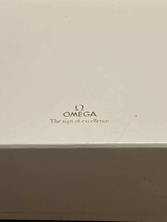 オメガ スピードマスター 3590500（高級時計）の商品画像 - 査定依頼日：2025年12月26日 - 最高査定価格：600,000円