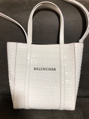 バレンシアガ  （ブランドバッグ）の商品画像 - 査定依頼日：2025年10月22日 - 最高査定価格：45,000円