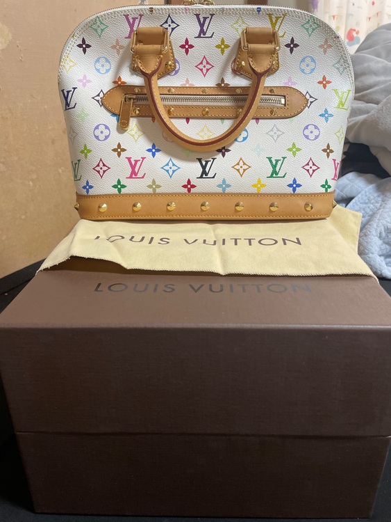 ルイヴィトン アルマ （ブランドバッグ）の商品画像 - 査定依頼日：2025年9月18日 - 最高査定価格：180,000円