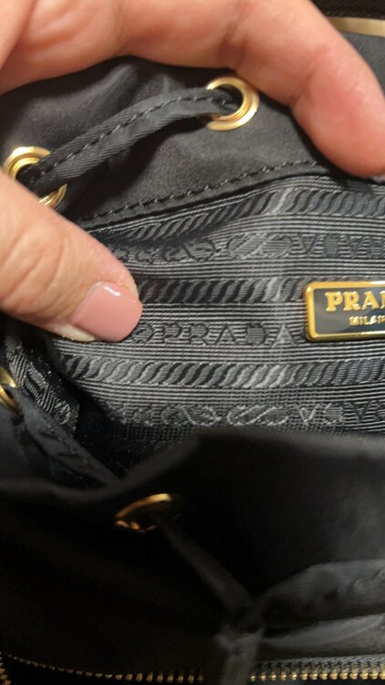 プラダ  （ブランドバッグ）の商品画像 - 査定依頼日：2025年2月21日 - 最高査定価格：130,000円